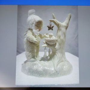 Dept. 56 Snowbabies "Tree Trimming" Figurine